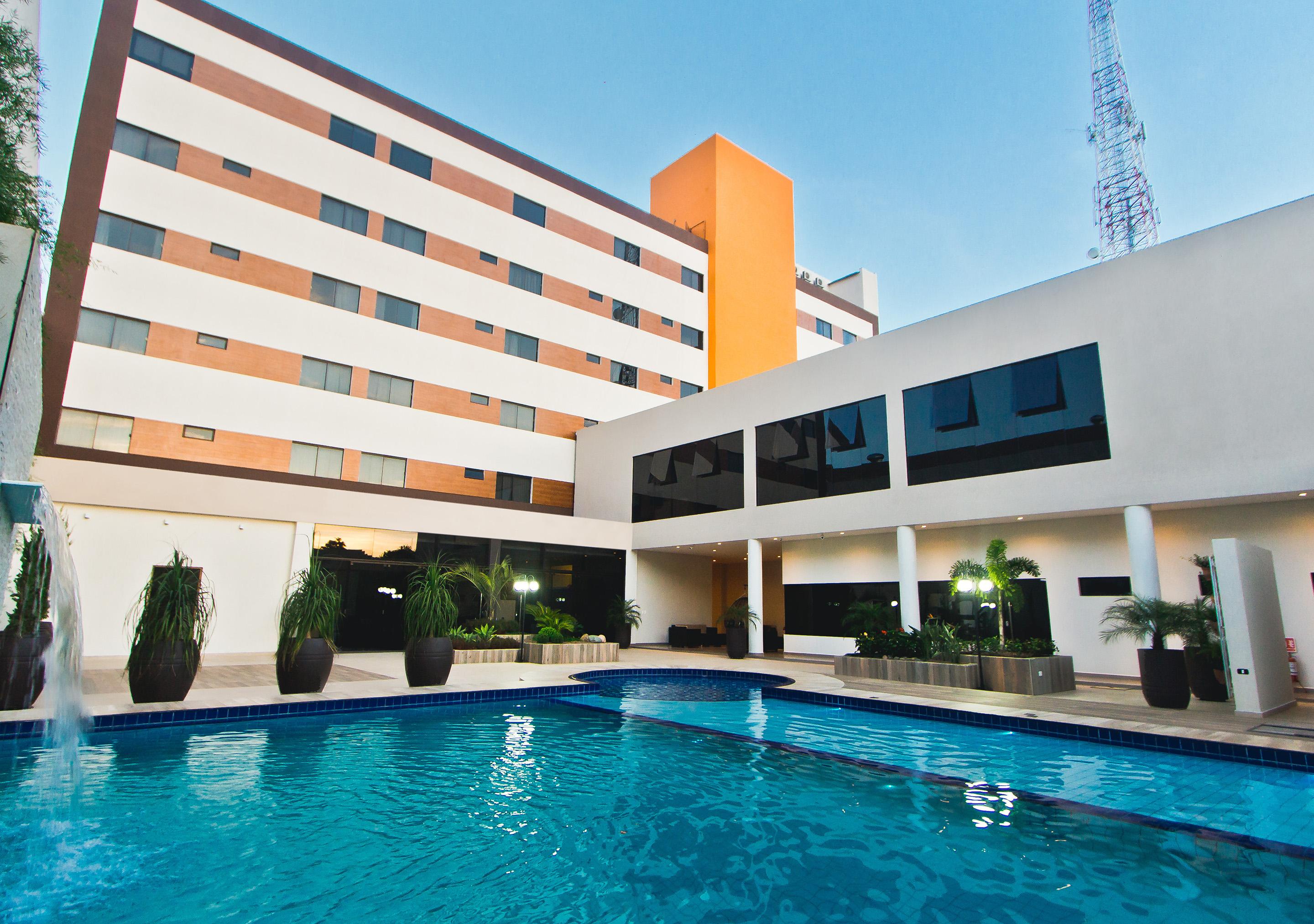 Megal Suites Hotel Ciudad del Este Exterior foto