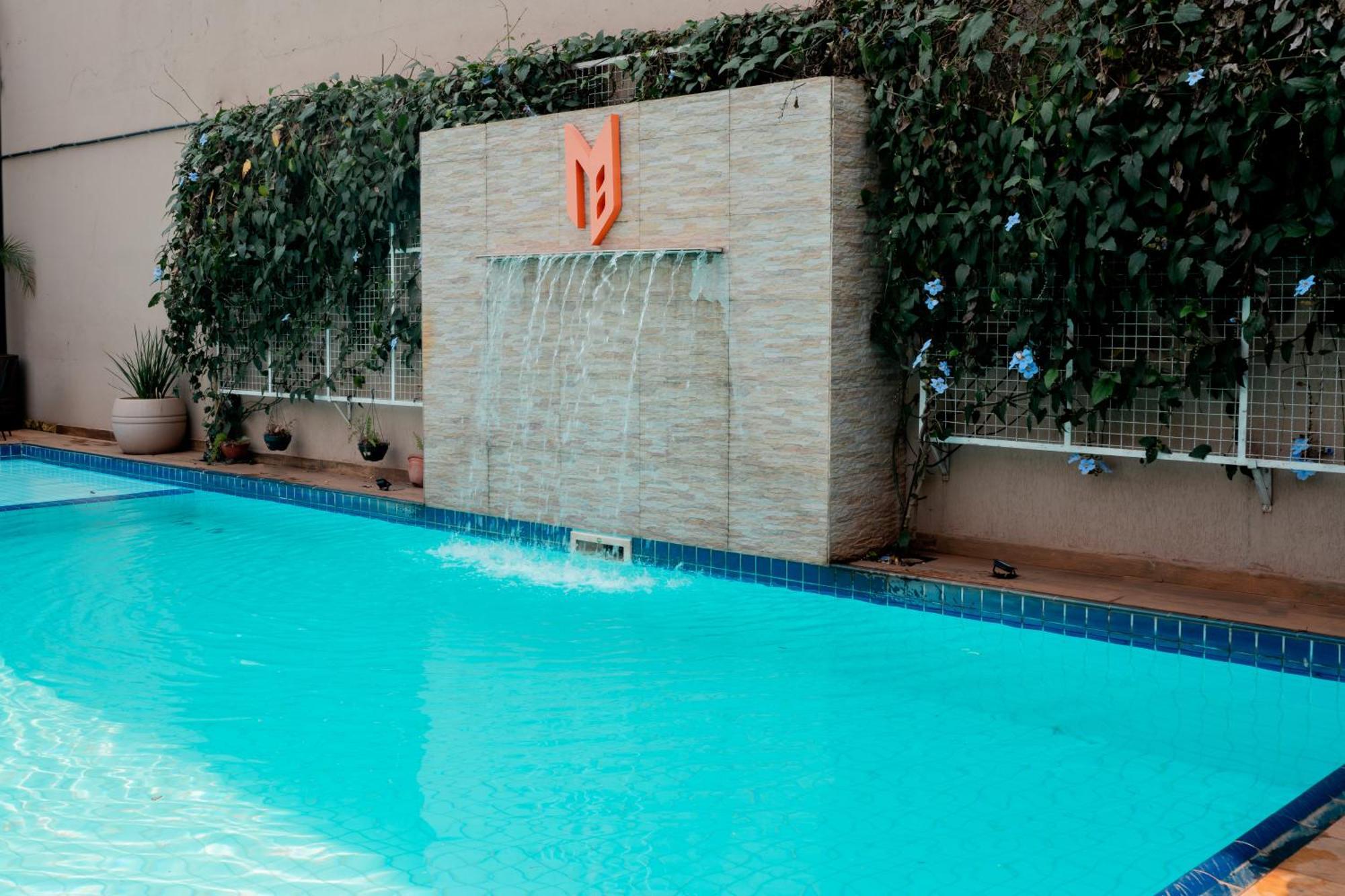 Megal Suites Hotel Ciudad del Este Exterior foto